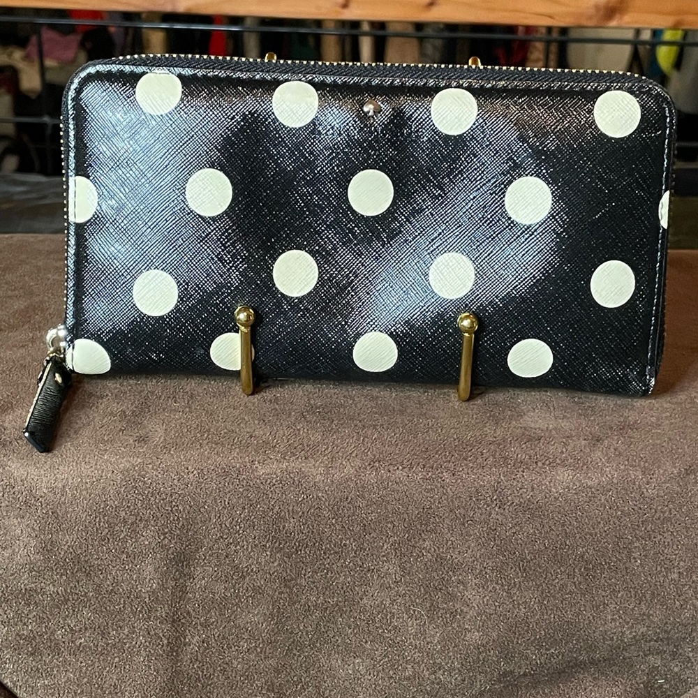 Kate Spade classic polka dot zip around wallet